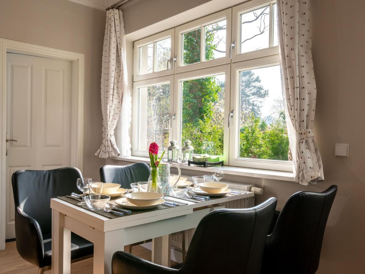 Striking Apartment Near Lake In Wannsee Appartamento