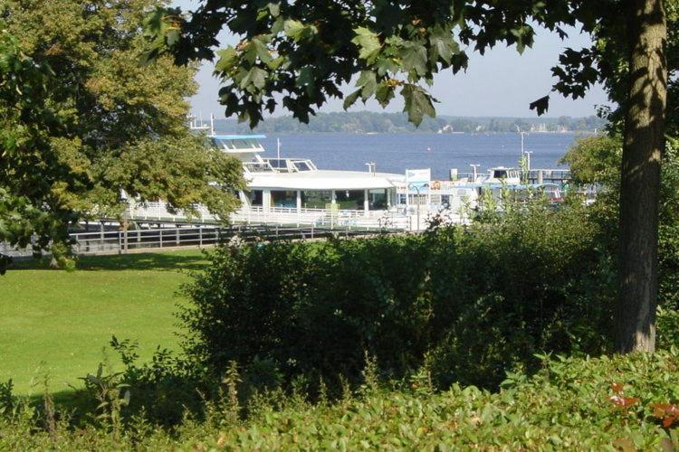 Appartamento Striking Apartment Near Lake In Wannsee Berlino